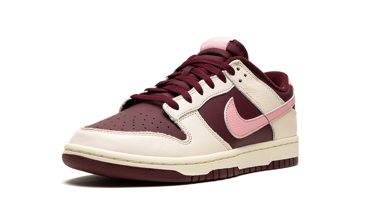 NIKE DUNK LOW VALENTINES DAY (2023)