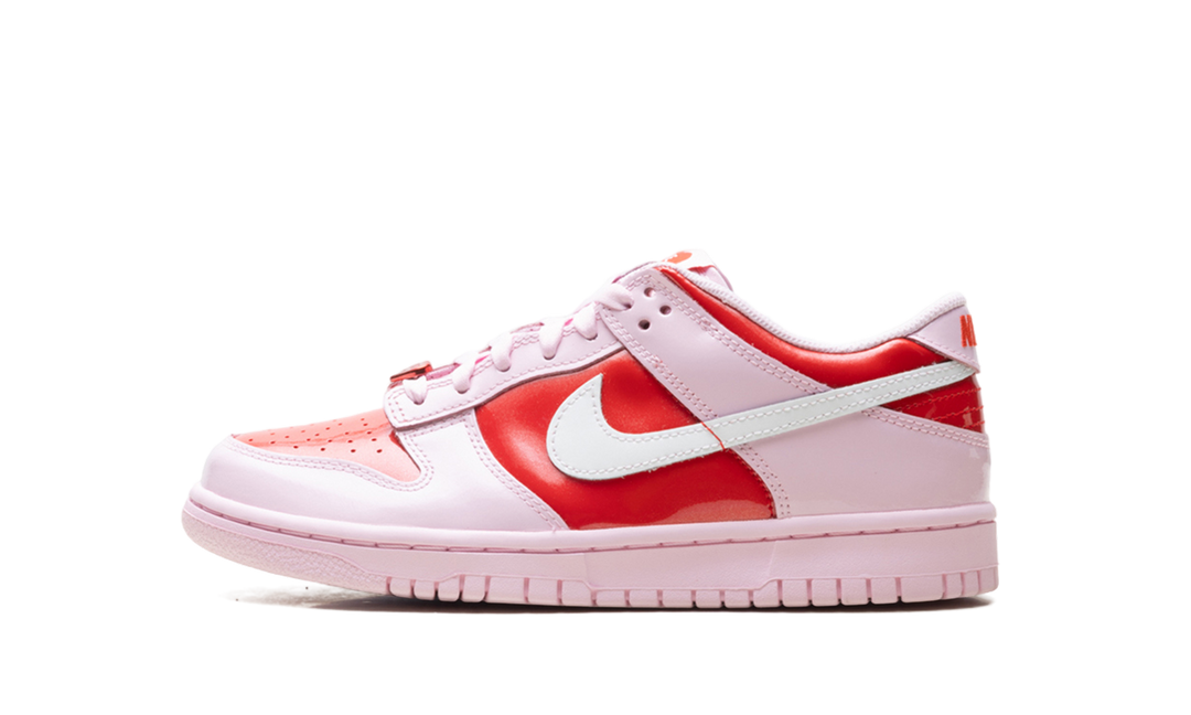 NIKE DUNK LOW VALENTINE&