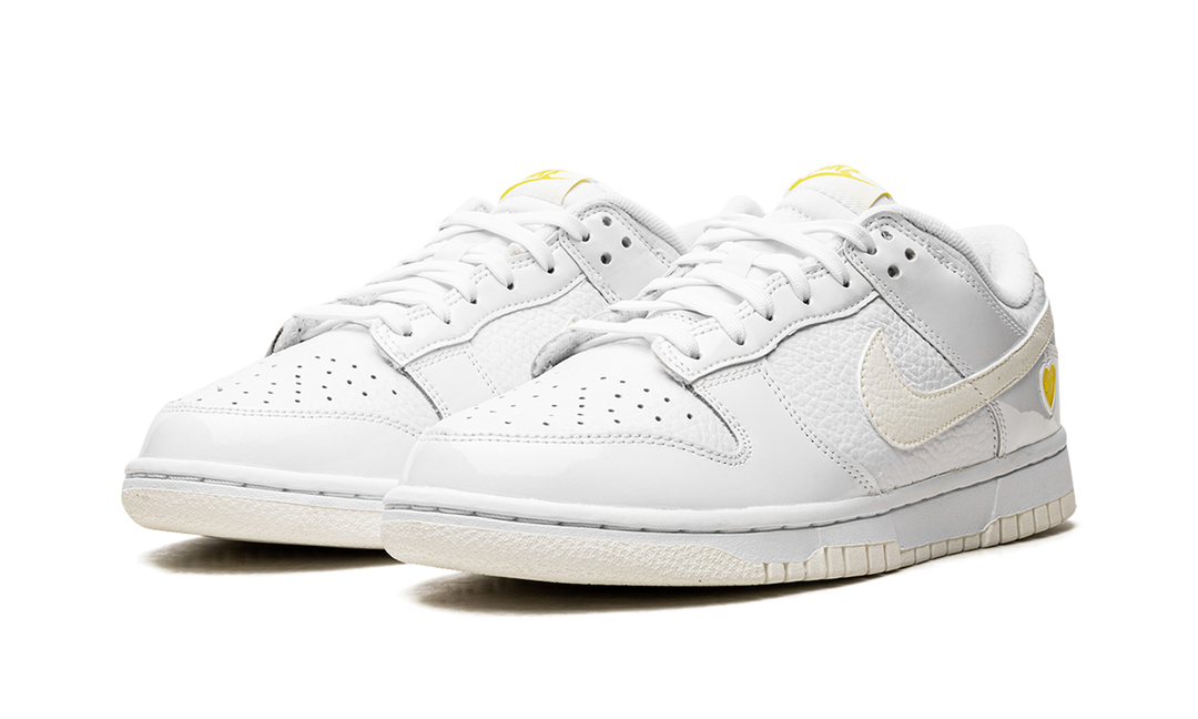 NIKE DUNK LOW VALENTINES DAY YELLOW HEART