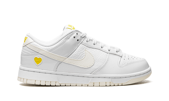 NIKE DUNK LOW VALENTINES DAY YELLOW HEART