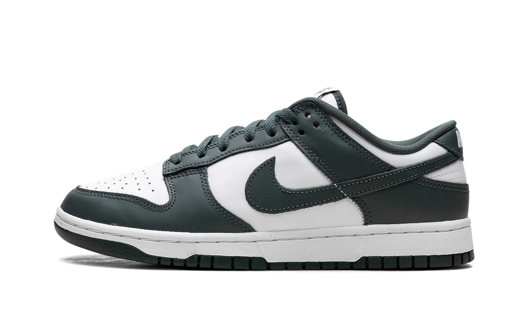 NIKE DUNK LOW VINTAGE GREEN