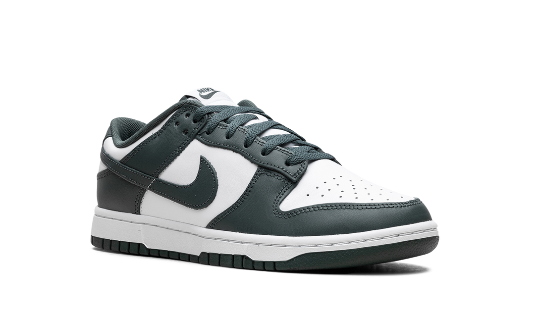 NIKE DUNK LOW VINTAGE GREEN