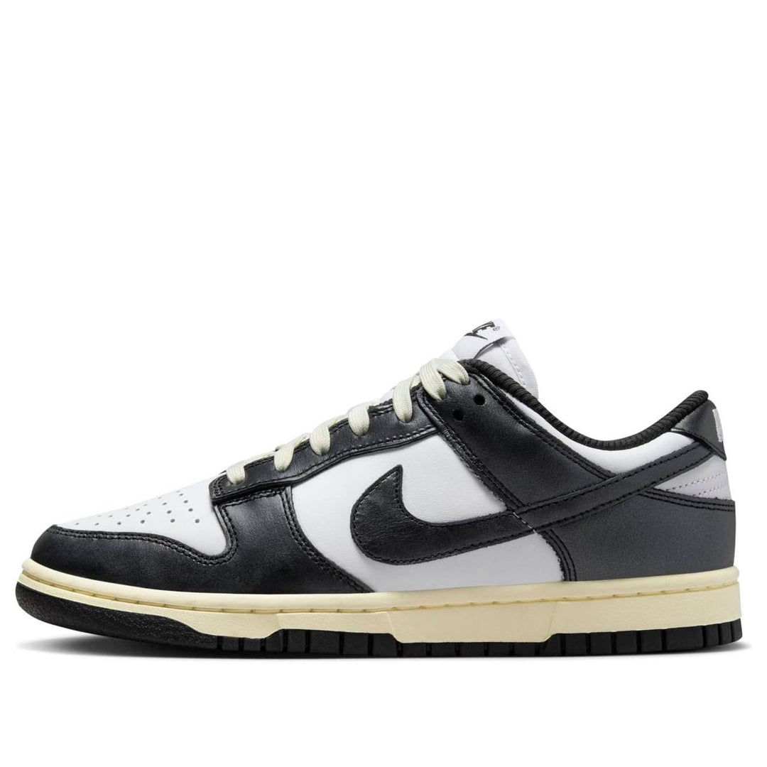 NIKE DUNK LOW VINTAGE PANDA WOMENS — Stock 