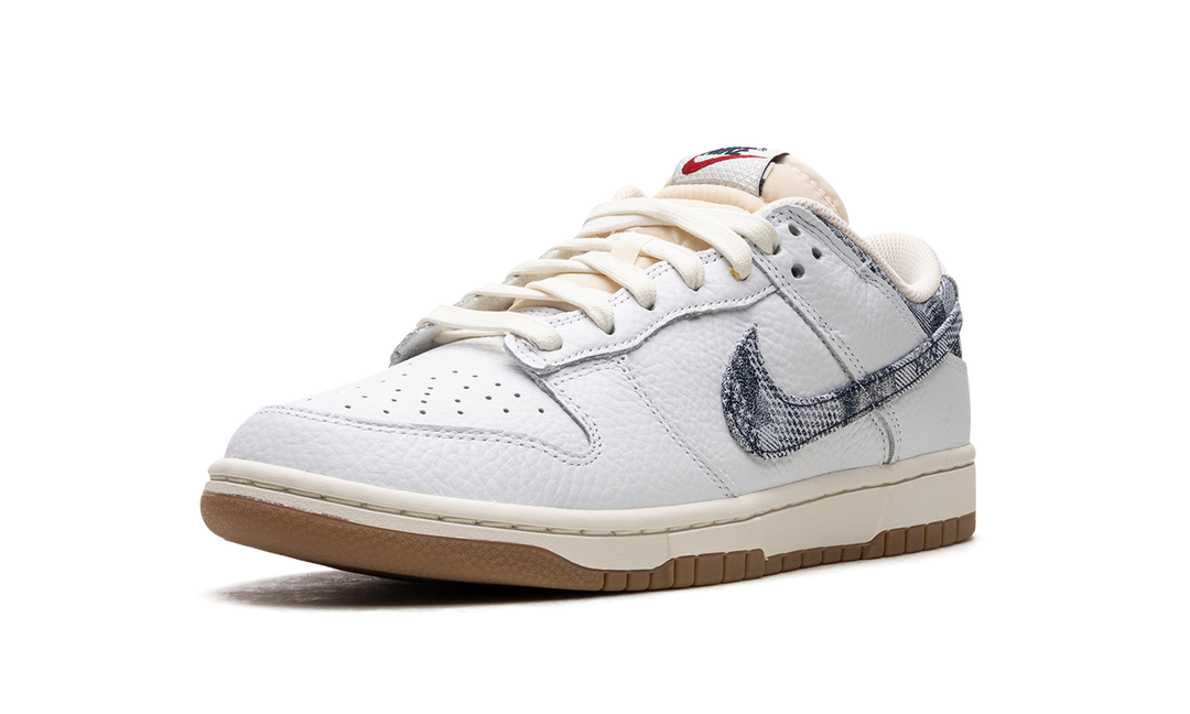 NIKE DUNK LOW WASHED DENIM — Stock 