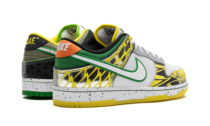 NIKE DUNK LOW WHAT THE DUCK AWAY UNIVERSITY OF OREGON PE