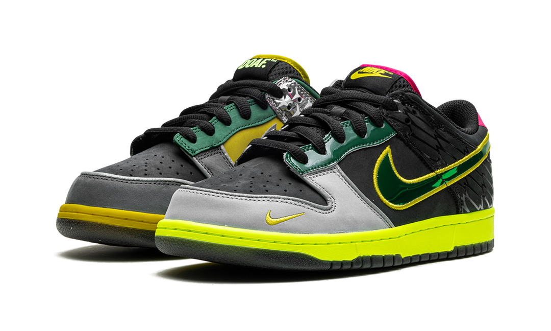 NIKE DUNK LOW WHAT THE DUCK HOME UNIVERSITY OF OREGON PE