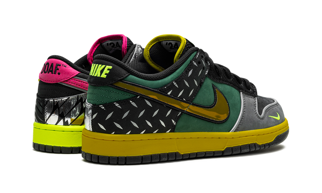 NIKE DUNK LOW WHAT THE DUCK HOME UNIVERSITY OF OREGON PE