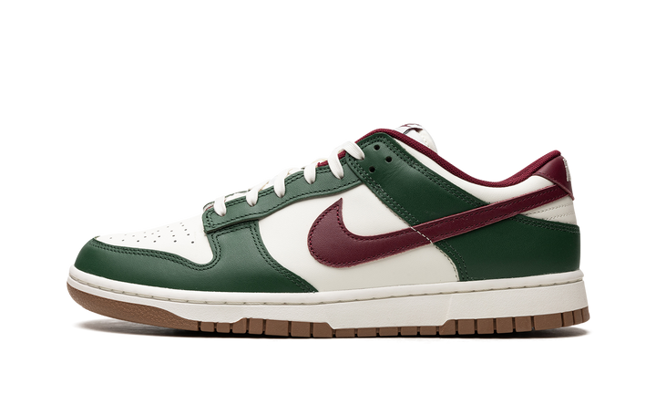 NIKE DUNK LOW WHITE GREEN TEAM RED — Stock 