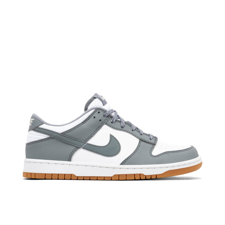 NIKE DUNK LOW WHITE GREY GUM GS — Stock 