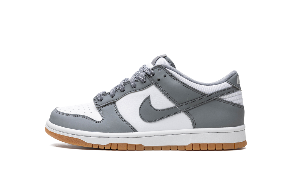 NIKE DUNK LOW WHITE GREY GUM GS — Stock #2