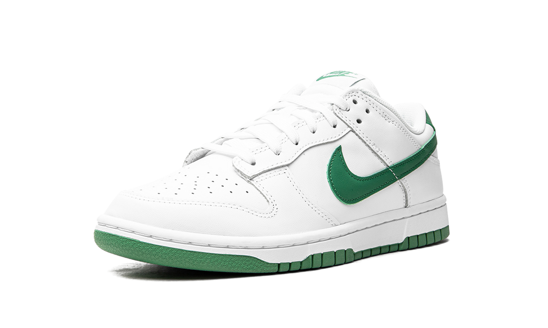 NIKE DUNK LOW WHITE LUCKY GREEN WOMENS
