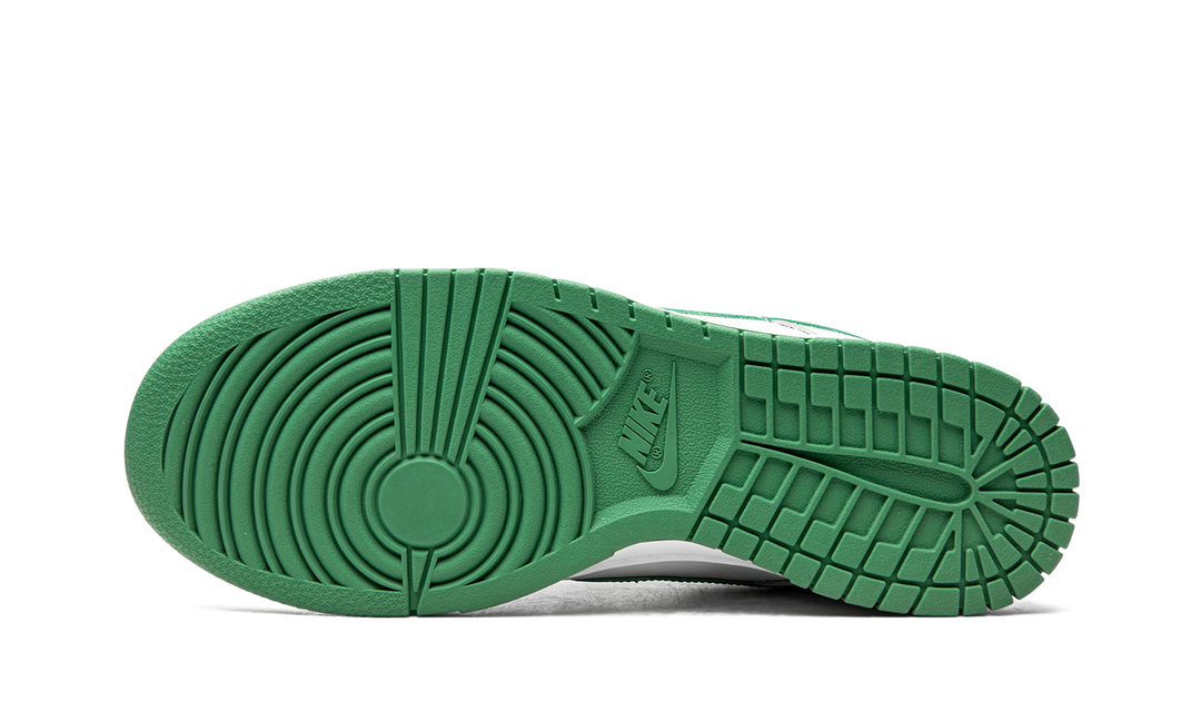 NIKE DUNK LOW WHITE LUCKY GREEN WOMENS