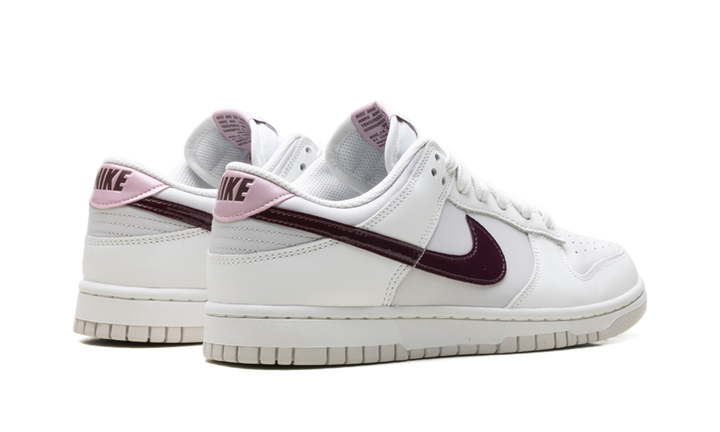 NIKE DUNK LOW WHITE PLUM CHALK (WOMEN&