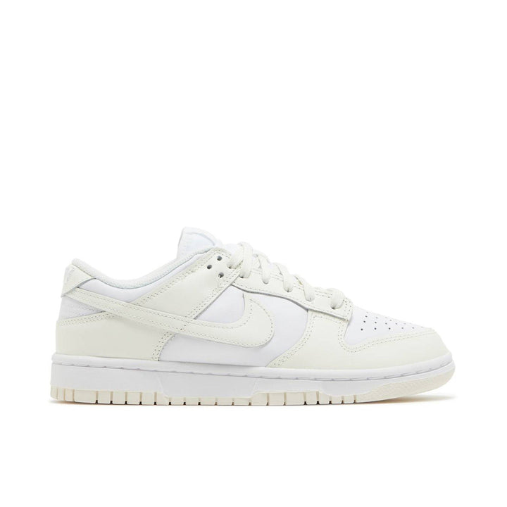 NIKE DUNK LOW WMNS &