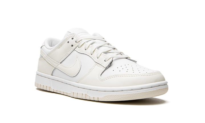 NIKE DUNK LOW WMNS &