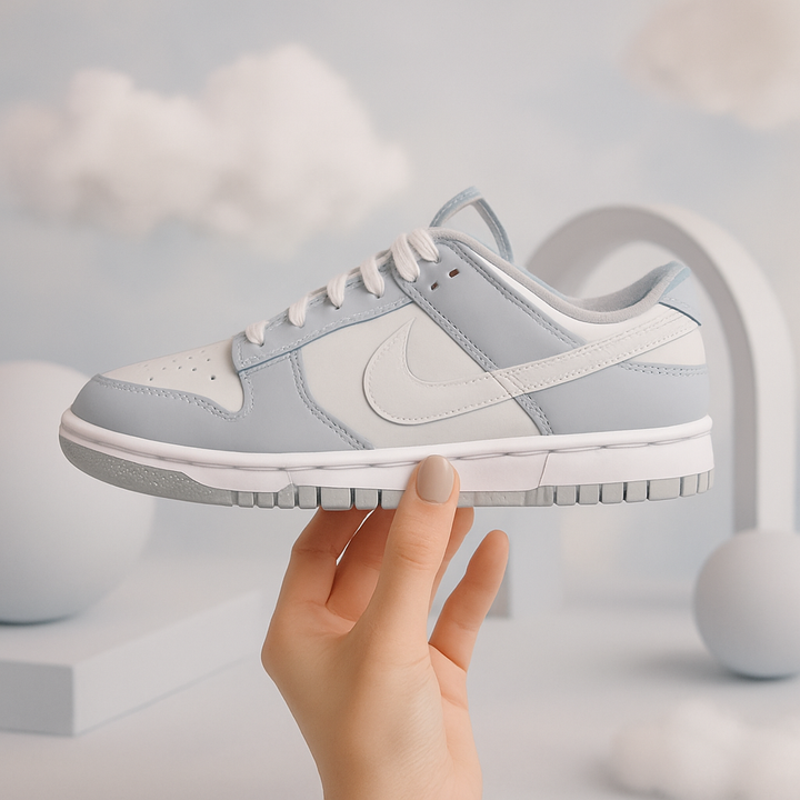 NIKE DUNK LOW &