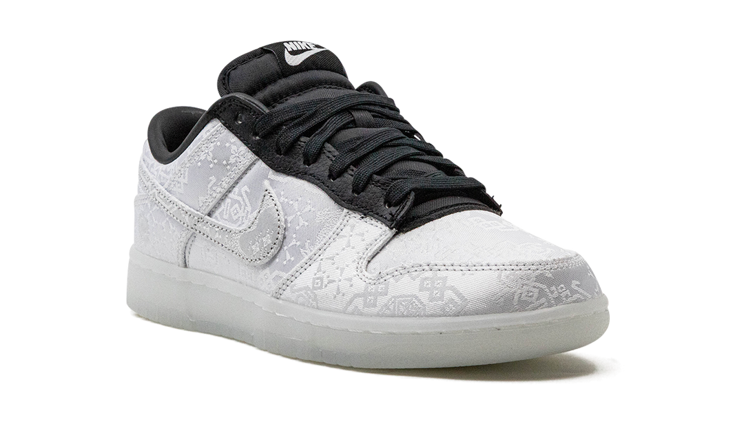 NIKE DUNK LOW X CLOT X FRAGMENT BLACK WHITE — Stock 