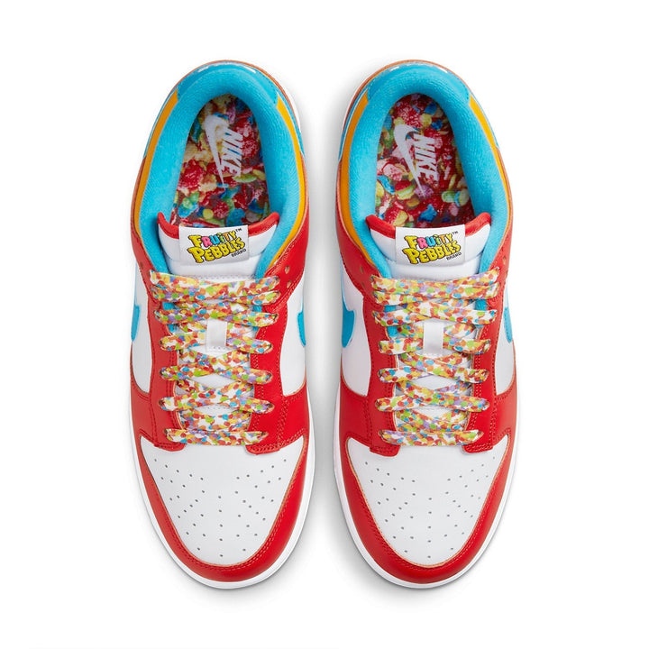 NIKE DUNK LOW QS &