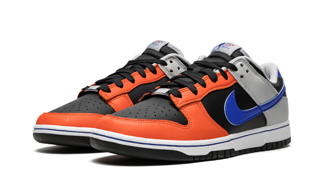 NIKE DUNK LOW X NBA EMB KNICKS
