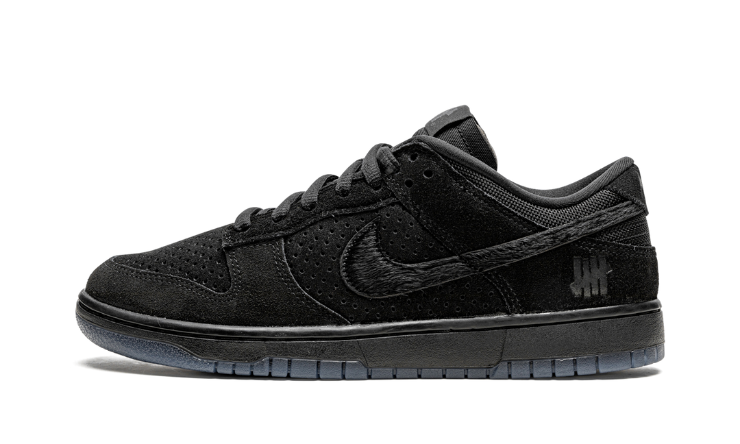 NIKE DUNK LOW X UNDEFEATED BLACK