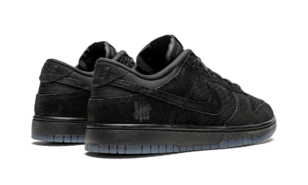 NIKE DUNK LOW X UNDEFEATED BLACK