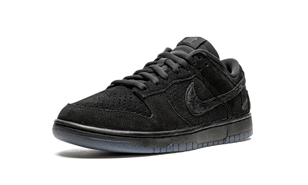 NIKE DUNK LOW X UNDEFEATED BLACK