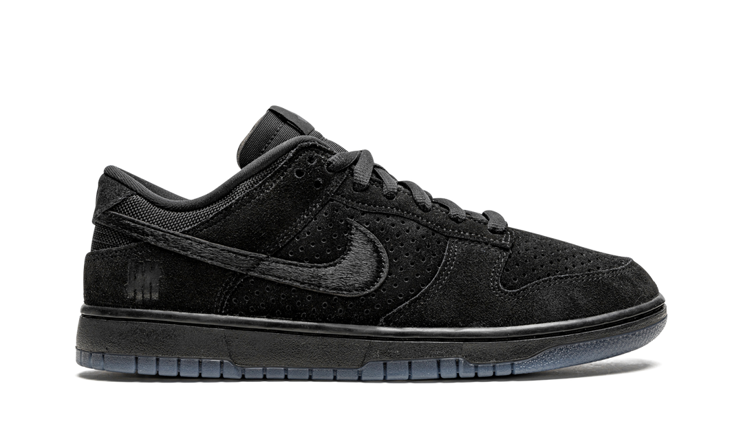 NIKE DUNK LOW X UNDEFEATED BLACK