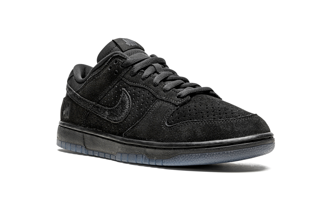 NIKE DUNK LOW X UNDEFEATED BLACK