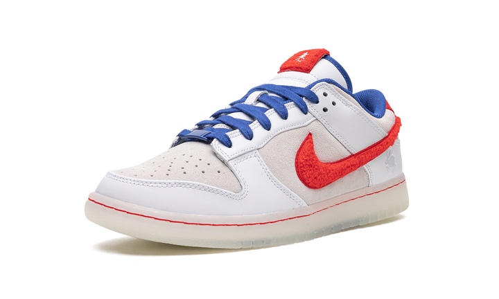NIKE DUNK LOW YEAR OF THE RABBIT WHITE — Stock 