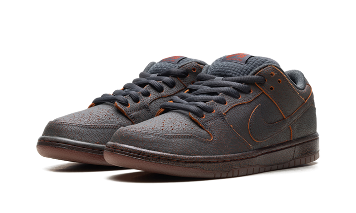 NIKE DUNK SB LOW KRAMPUS