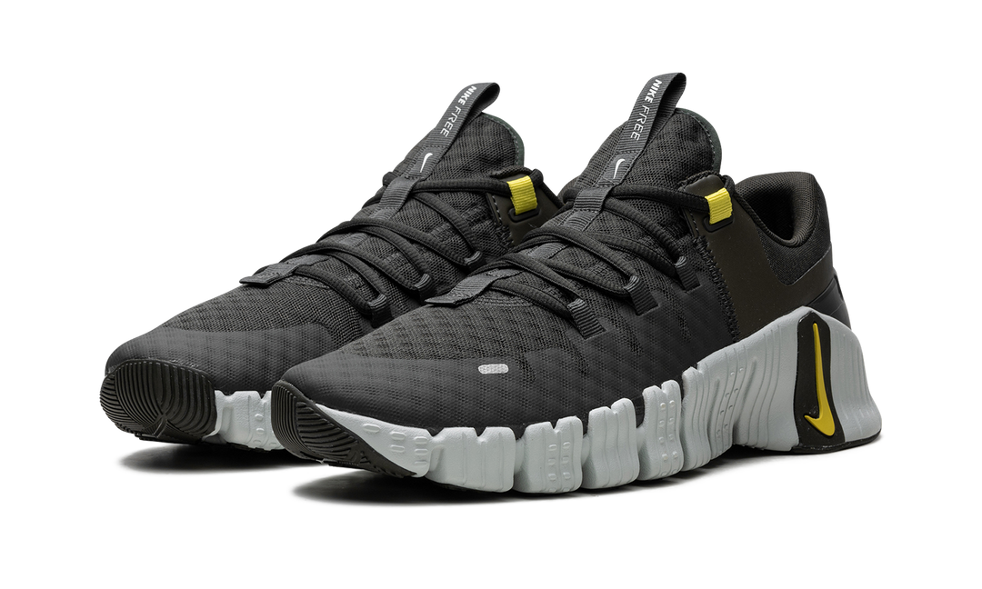 NIKE FREE METCON 5 SEQUOIA HIGH VOLTAGE