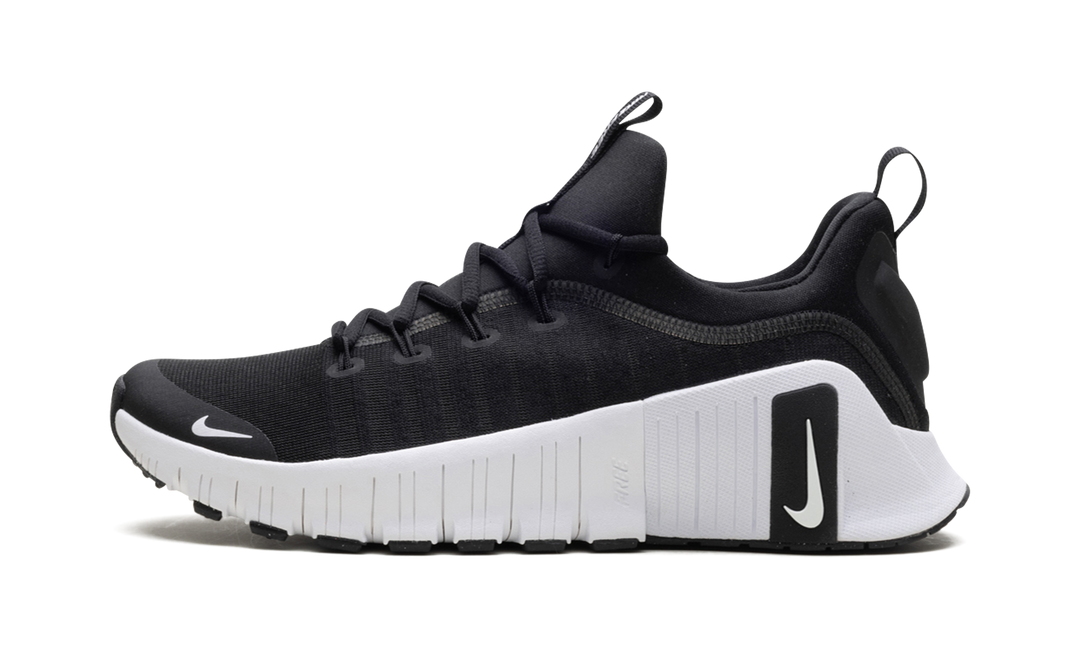 NIKE FREE METCON 6 BLACK WHITE WOMENS — Stock 