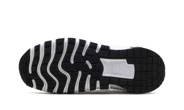 NIKE FREE METCON 6 BLACK WHITE WOMENS — Stock 