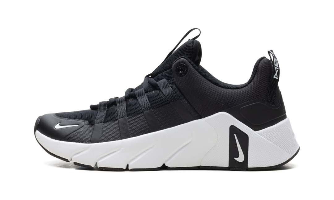 NIKE FREE METCON 7 BLACK WHITE