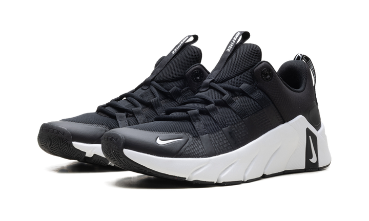 NIKE FREE METCON 7 BLACK WHITE