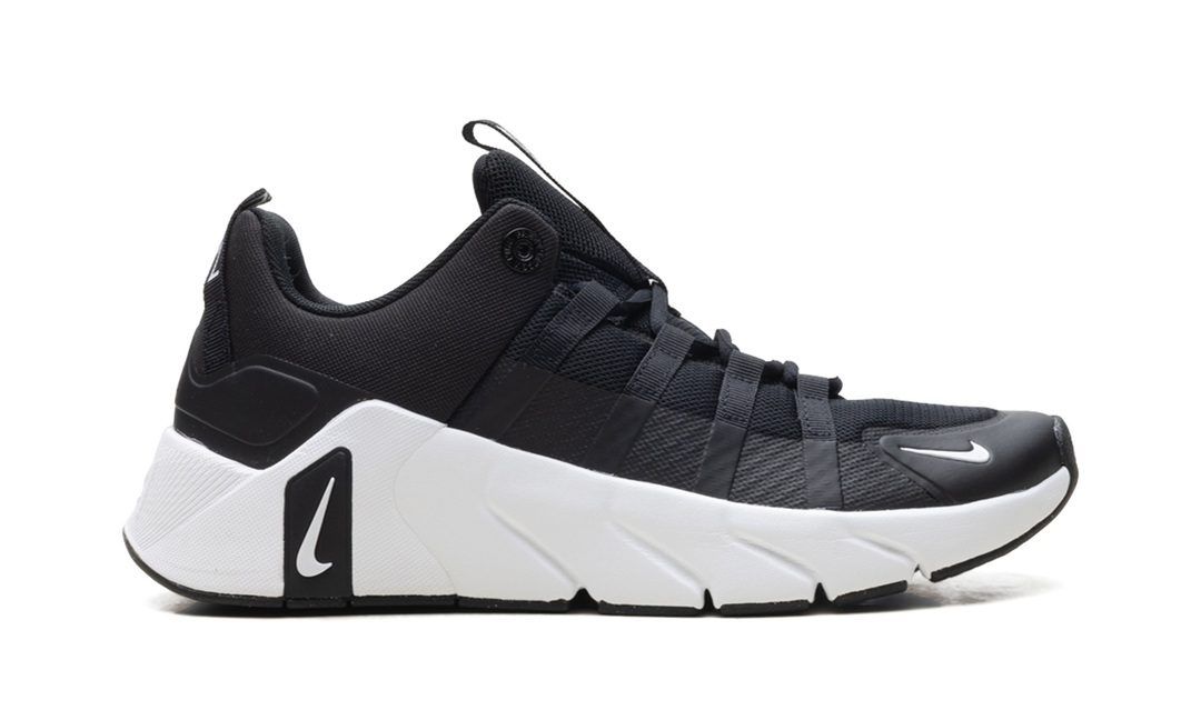 NIKE FREE METCON 7 BLACK WHITE