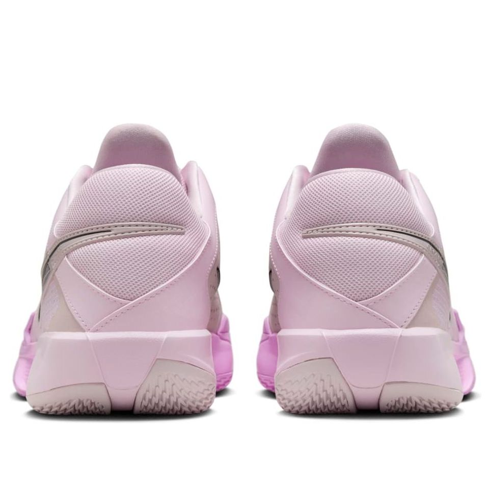 NIKE GT CUT CROSS THINK PINK
