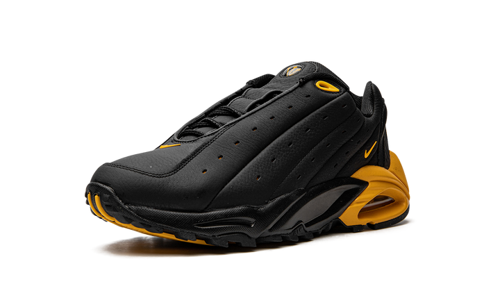 NIKE HOT STEP AIR TERRA DRAKE NOCTA BLACK UNIVERSITY GOLD