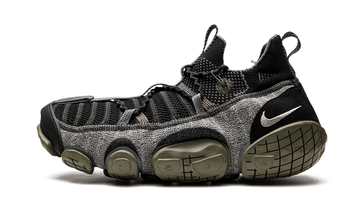 NIKE ISPA LINK BLACK MEDIUM OLIVE