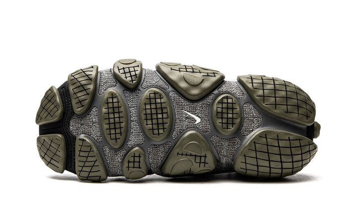 NIKE ISPA LINK BLACK MEDIUM OLIVE