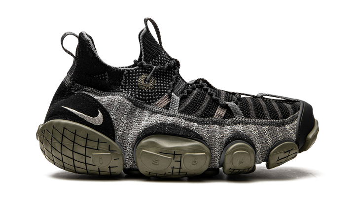 NIKE ISPA LINK BLACK MEDIUM OLIVE