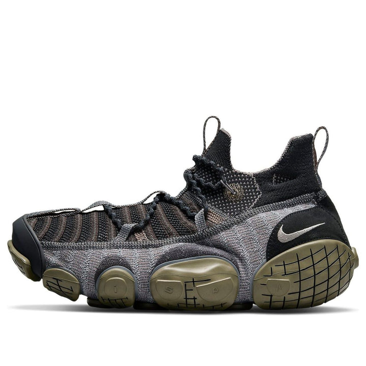 NIKE ISPA LINK BLACK MEDIUM OLIVE