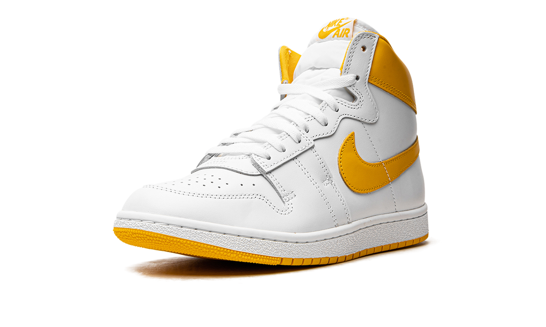 NIKE JORDAN AIR SHIP PE SP UNIVERSITY GOLD — Stock 