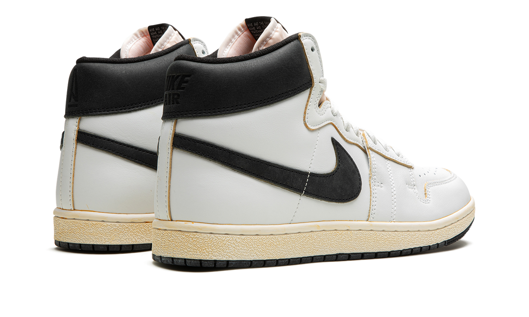 NIKE JORDAN AIR SHIP PE SP X A MA MANIÉRE WHITE BLACK