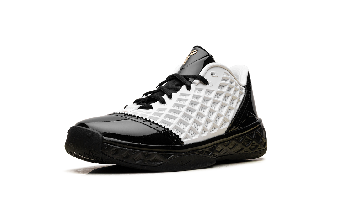 NIKE KOBE 3 LOW MAMBACITA (GS) — Stock