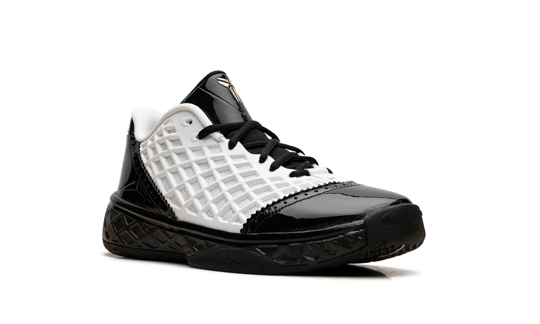 NIKE KOBE 3 LOW MAMBACITA (GS) — Stock