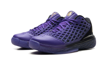 NIKE KOBE 3 LOW PROTRO FC BARCELONA — Stock