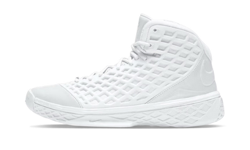 NIKE KOBE 3 PROTRO HALO — Stock