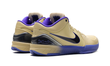 NIKE KOBE 4 PROTRO FC BARCELONA TEAM GOLD — Stock