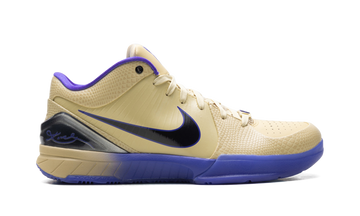 NIKE KOBE 4 PROTRO FC BARCELONA TEAM GOLD — Stock